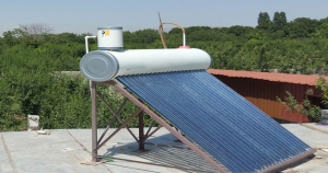 آبگرمکن خورشیدی چگونه کار میکند